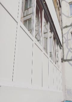 Внешняя отделка балкона алюминиевым профилем - фото 7